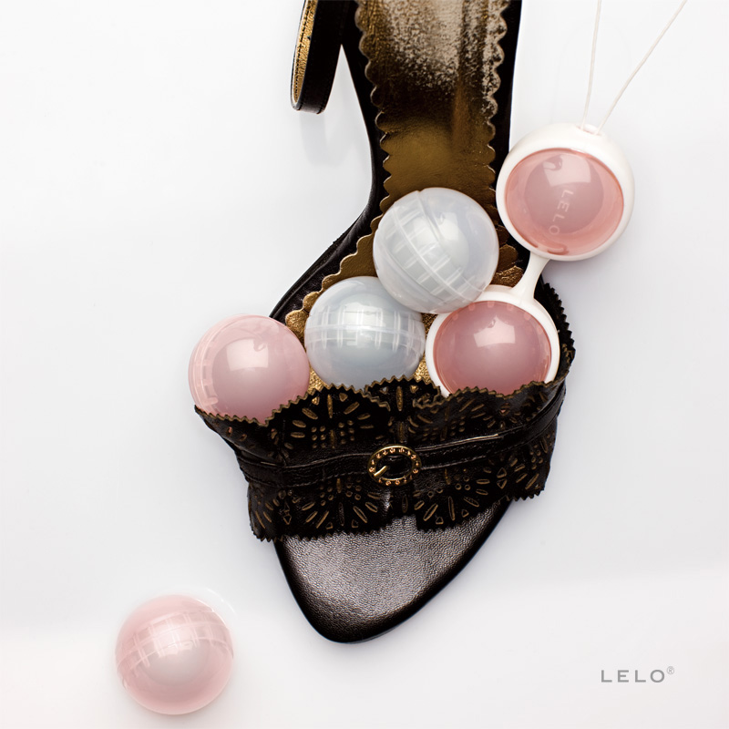 Lelo - Luna Beads - Petal Pink/Powder Blue